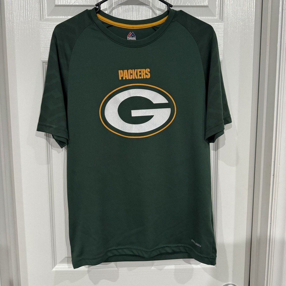 NFL Green Bay Packers Men's Cool Base Shirt from Majestic- Size Small